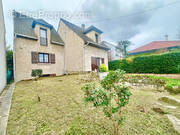 Maison à SARTROUVILLE