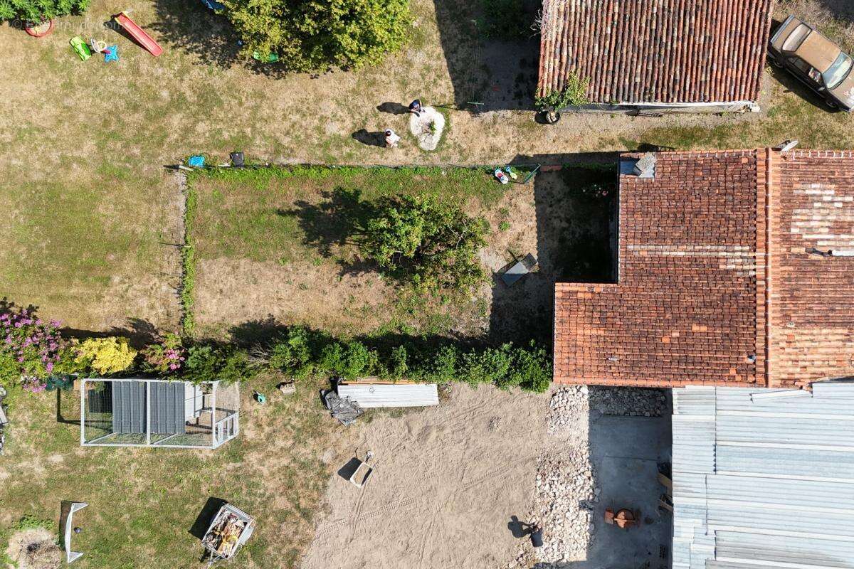 Maison à SAINT-JEAN-D&#039;ANGELY