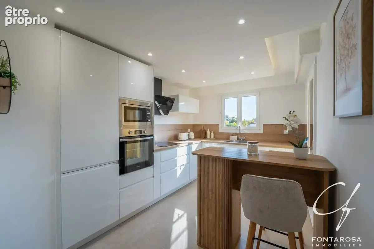 Fréjus - La Madeleine. 3 pièces 65 m² rénové – plein Sud. - photo 6