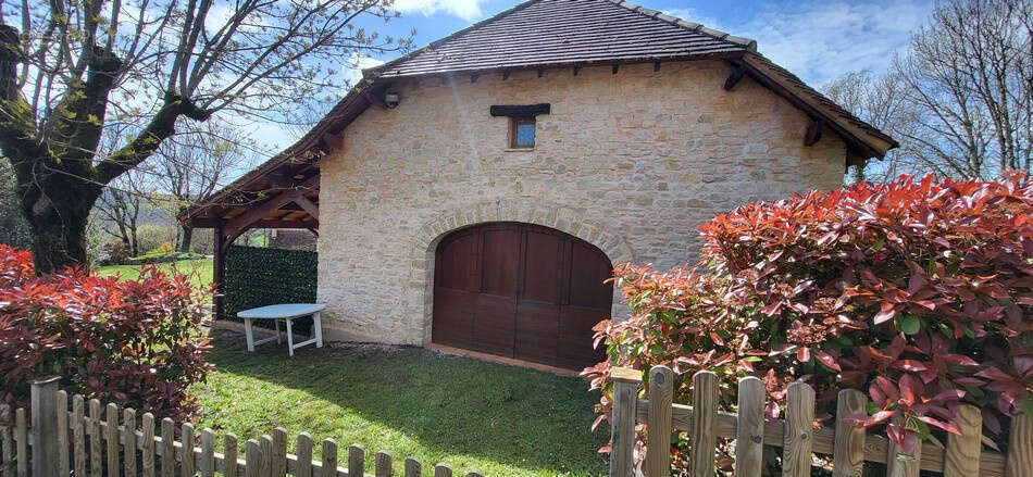 Maison à CABRERETS