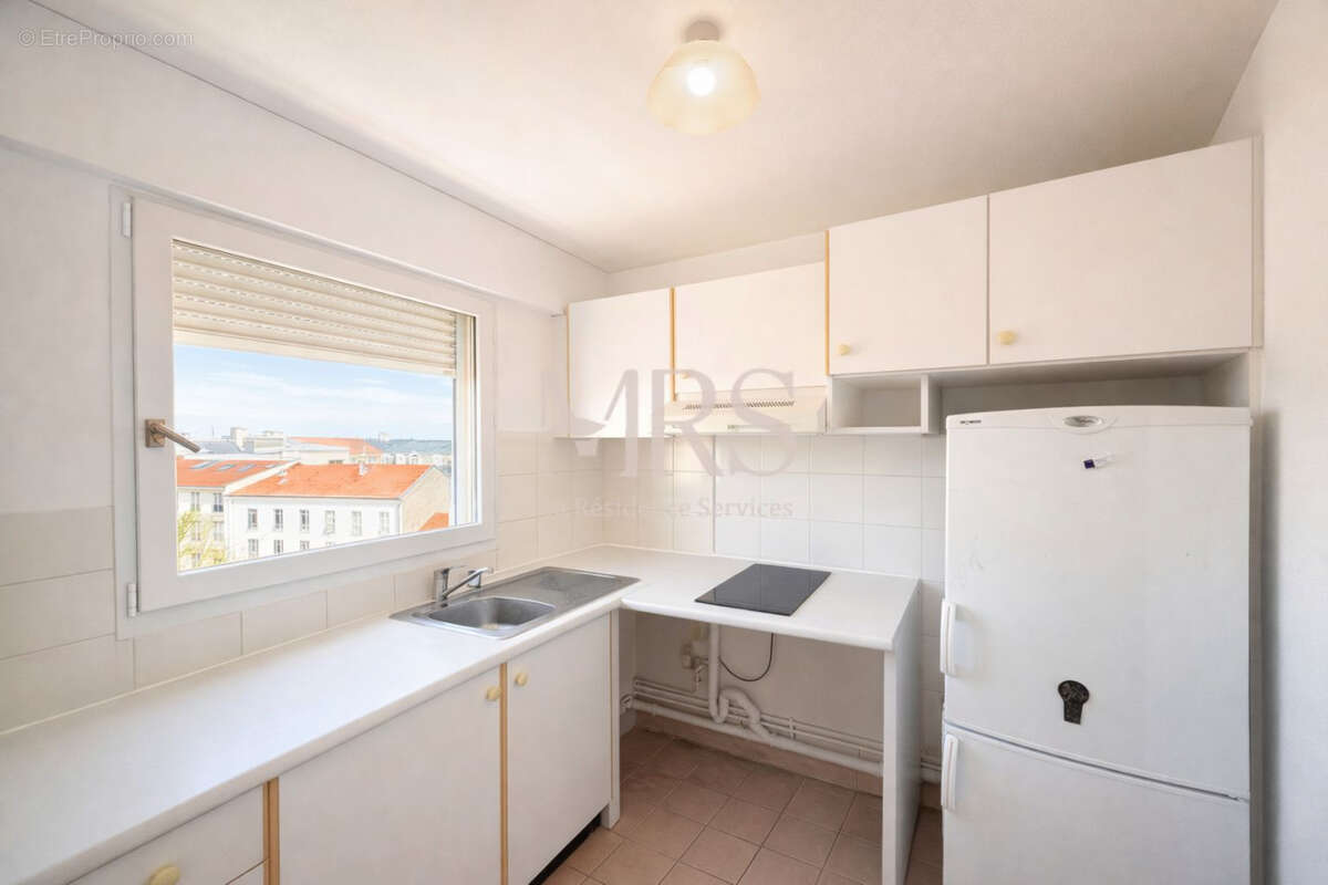 Appartement 32 m² à Rueil-Malmaison  - photo 4