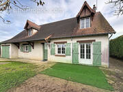 Maison à CANDE-SUR-BEUVRON
