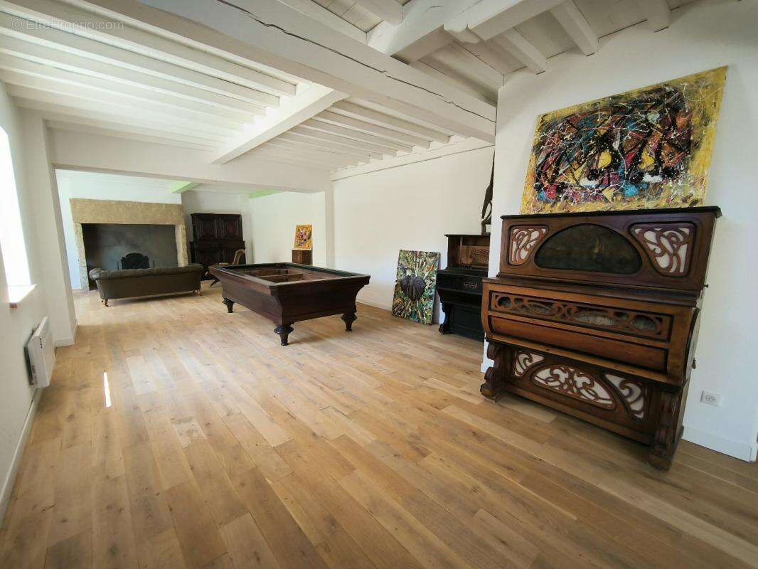 Maison à GAJA-LA-SELVE