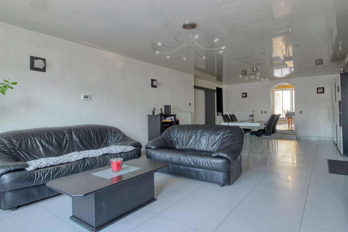 Maison à VILLERS-STONCOURT