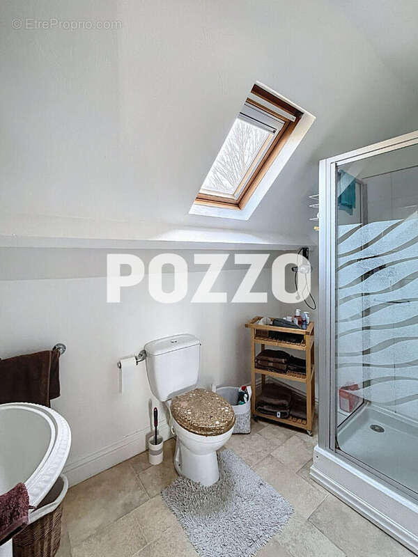 Maison à PERRIERS-EN-BEAUFICEL