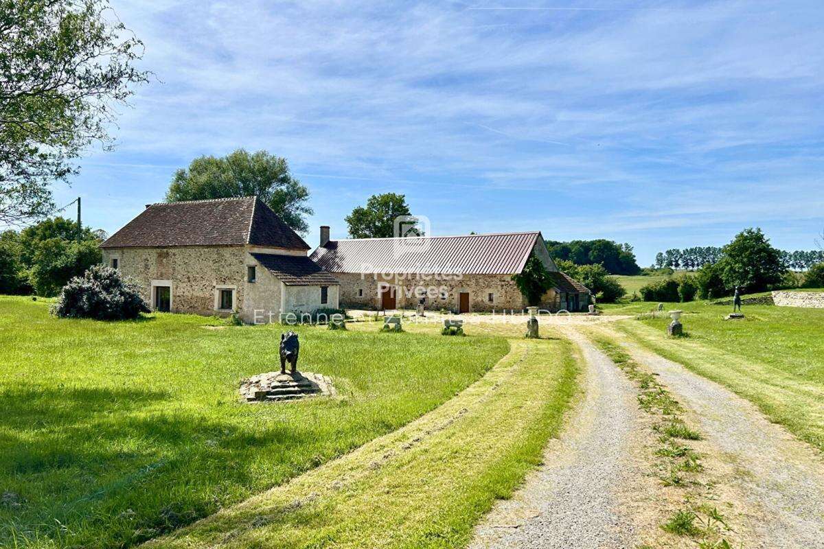 Terrain à MEUNET-SUR-VATAN