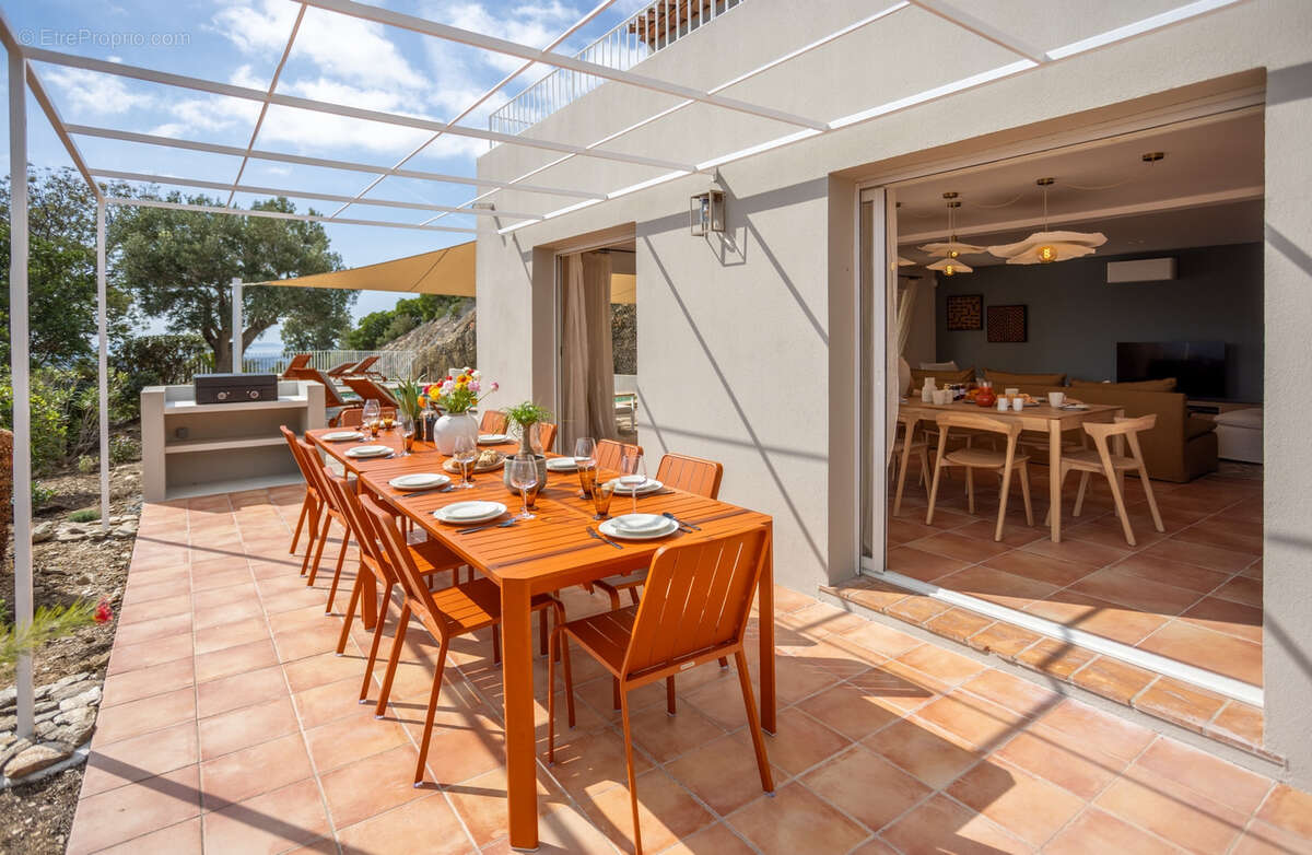 Maison à LA LONDE-LES-MAURES