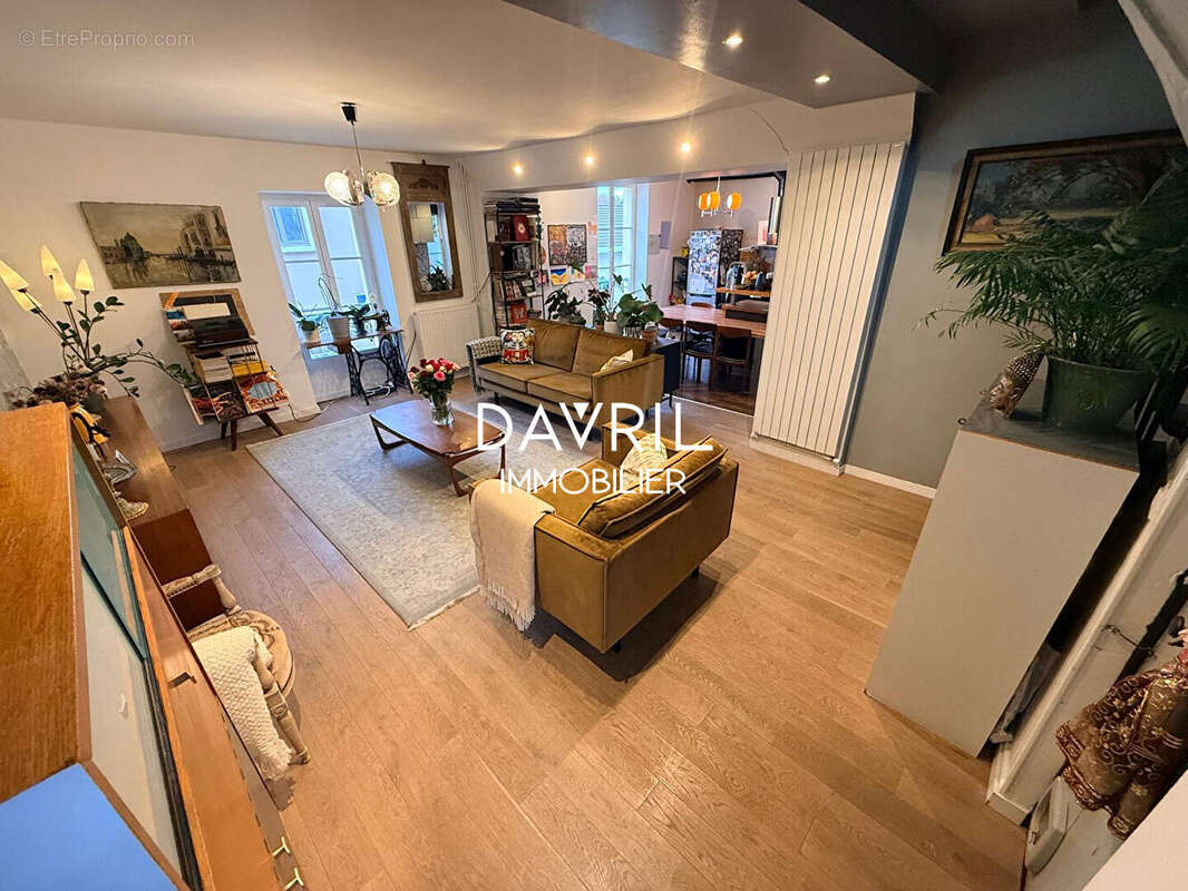 Maison à CONFLANS-SAINTE-HONORINE