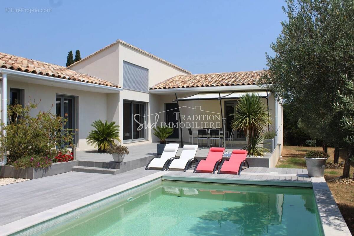 Maison à MAUSSANE-LES-ALPILLES