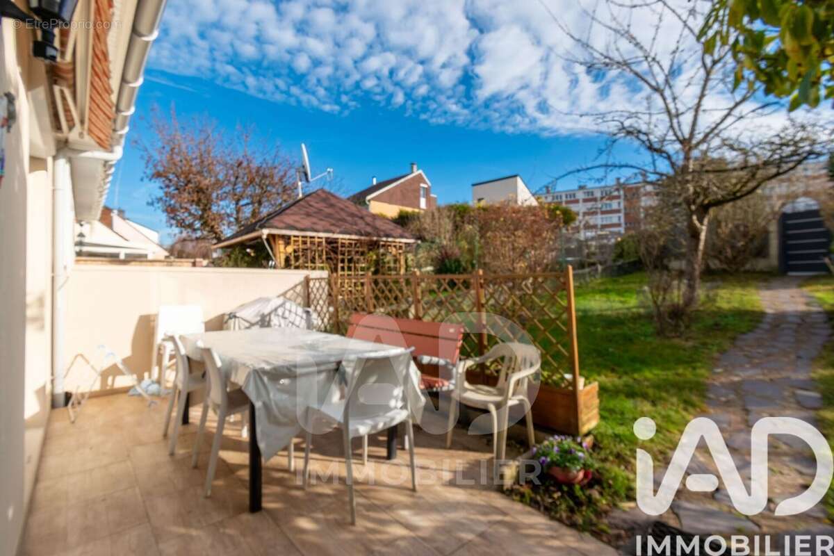 Photo 4 - Maison à MEZY-SUR-SEINE