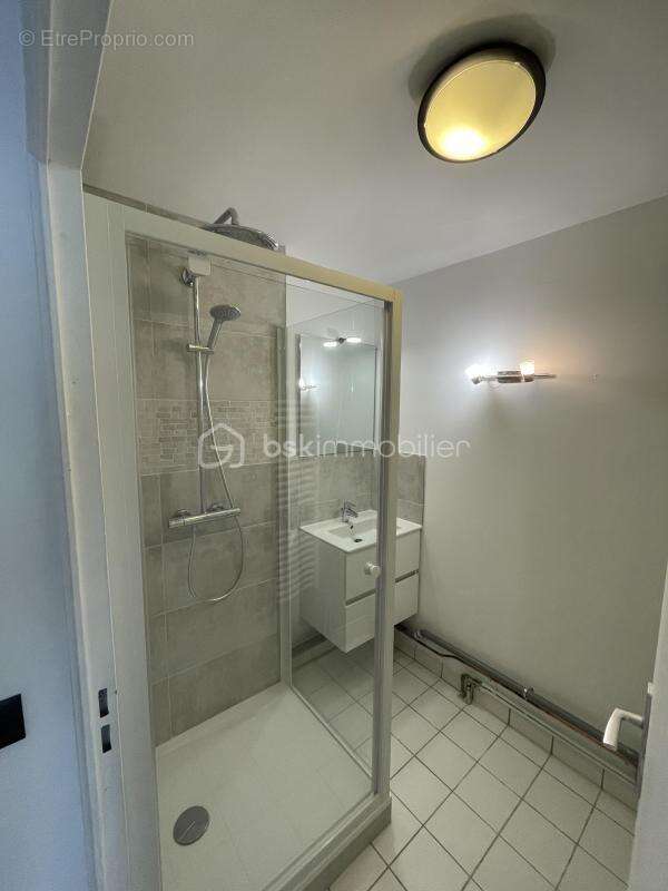 Appartement à SAVIGNY-LE-TEMPLE