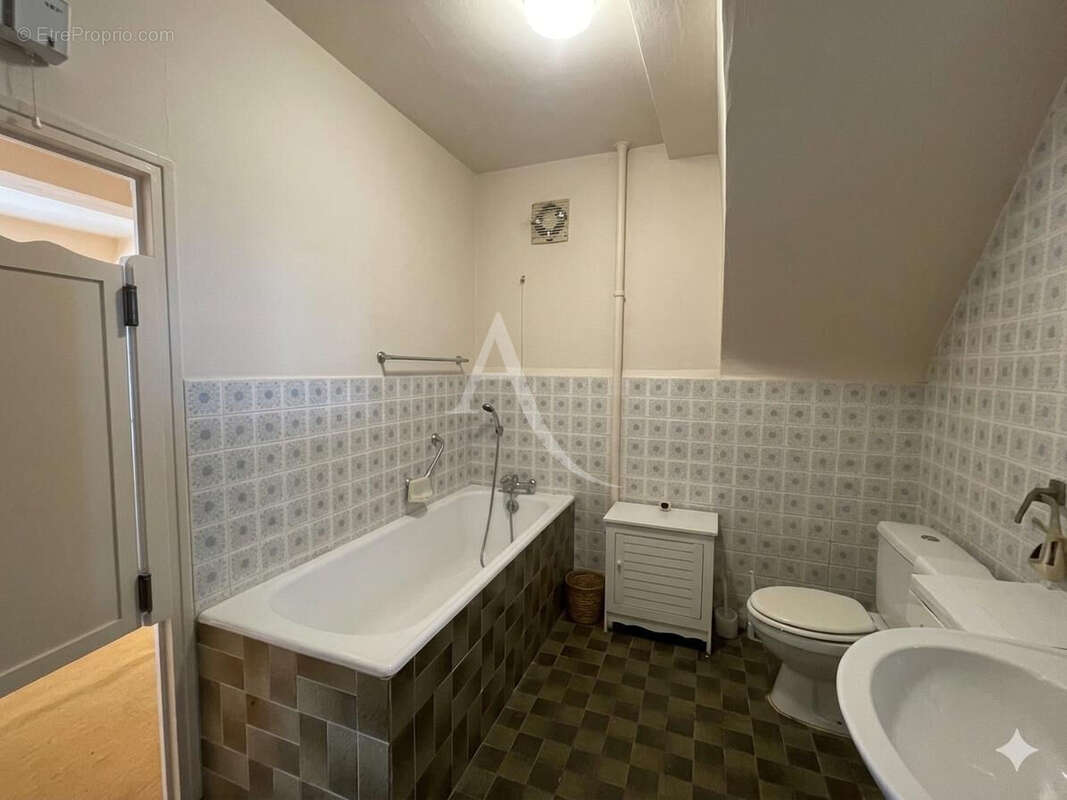 Maison de village 100m2 à très fort potentiel estoublon - photo 10