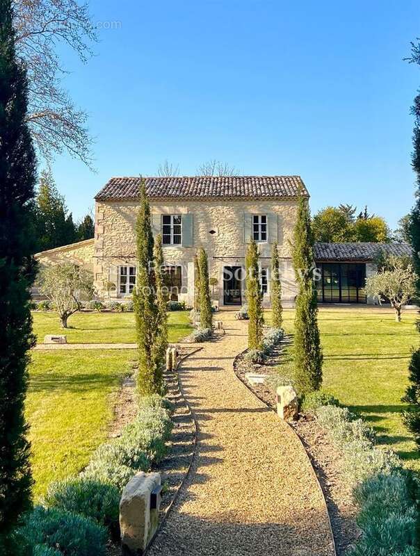Mas à proximité du centre ville de saint Rémy de Provence - photo 2