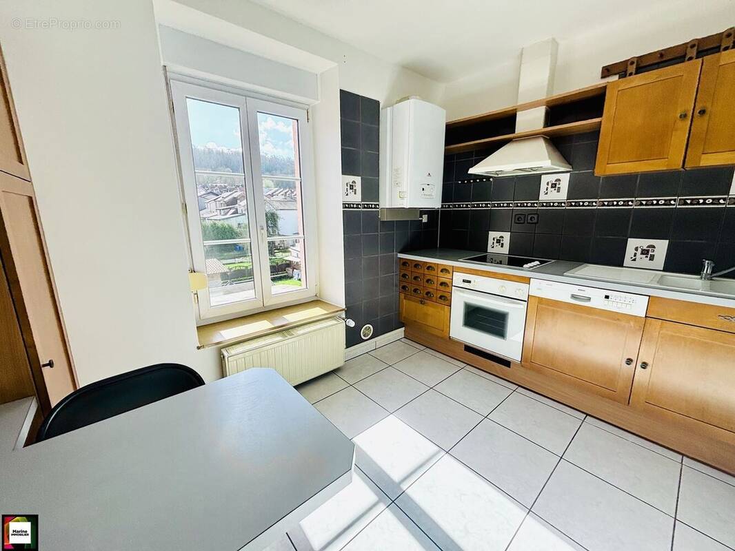 Appartement à LONGLAVILLE