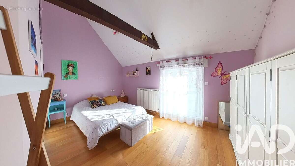 Photo 8 - Maison à SAVIGNY-EN-VERON