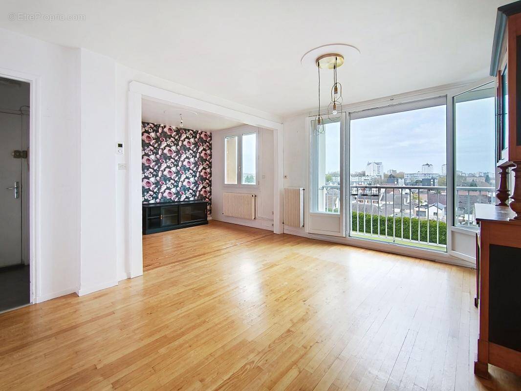 Appartement à LE PETIT-QUEVILLY