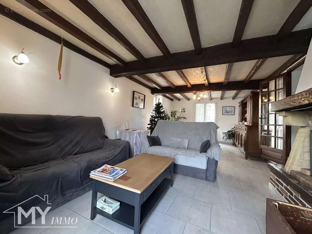 Maison à MONESTIER