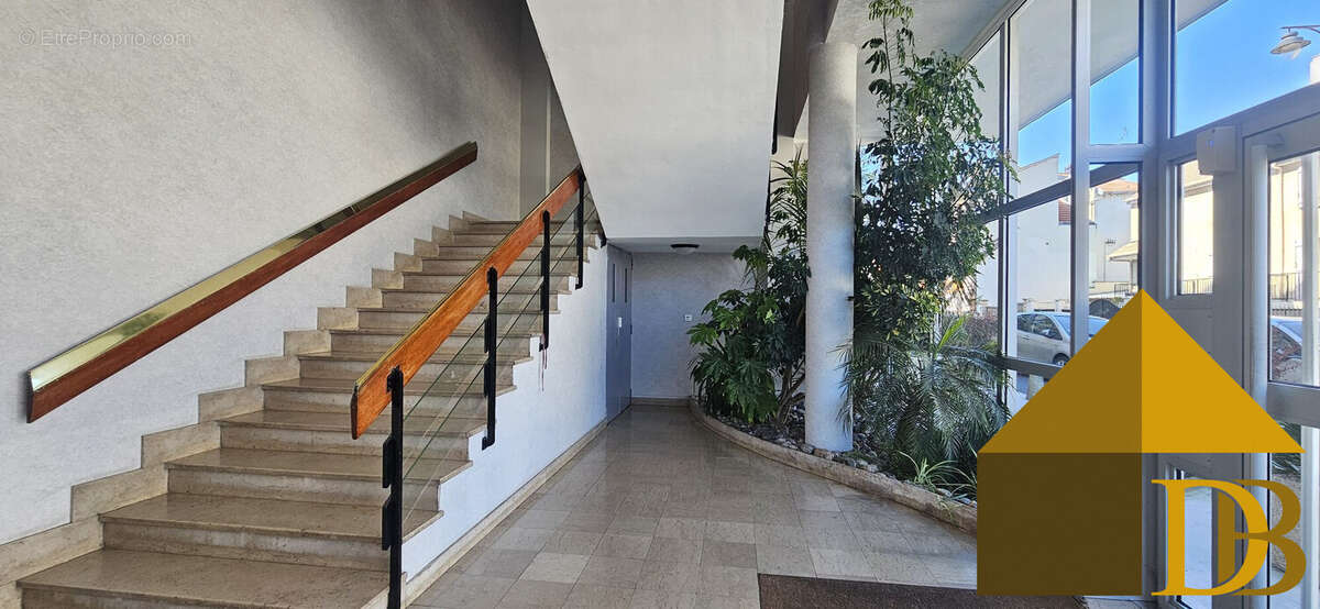 Appartement à MAISONS-ALFORT
