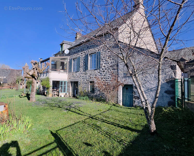 Maison à MOUSSAGES