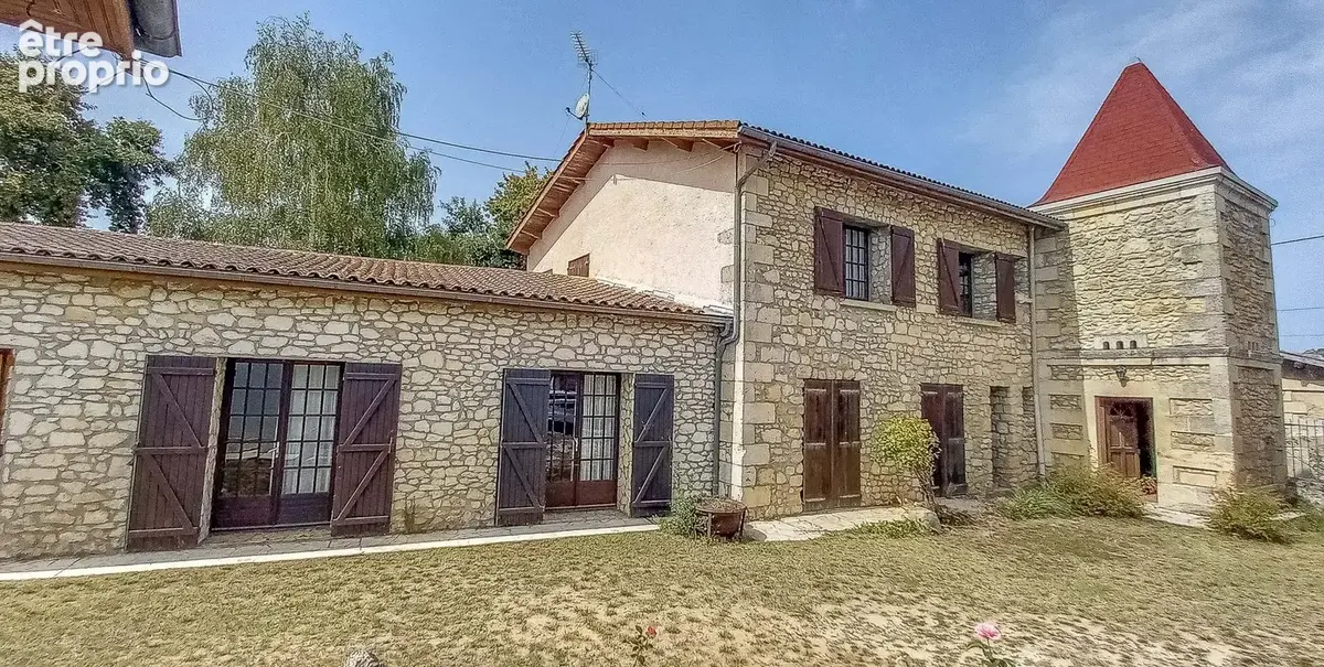 Maison 320 m² à Vensac  - photo 9