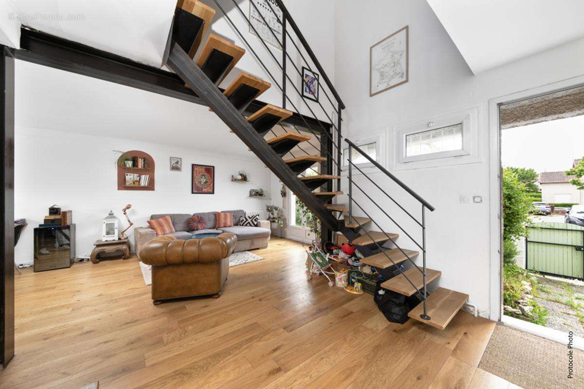 Maison à ESCALQUENS