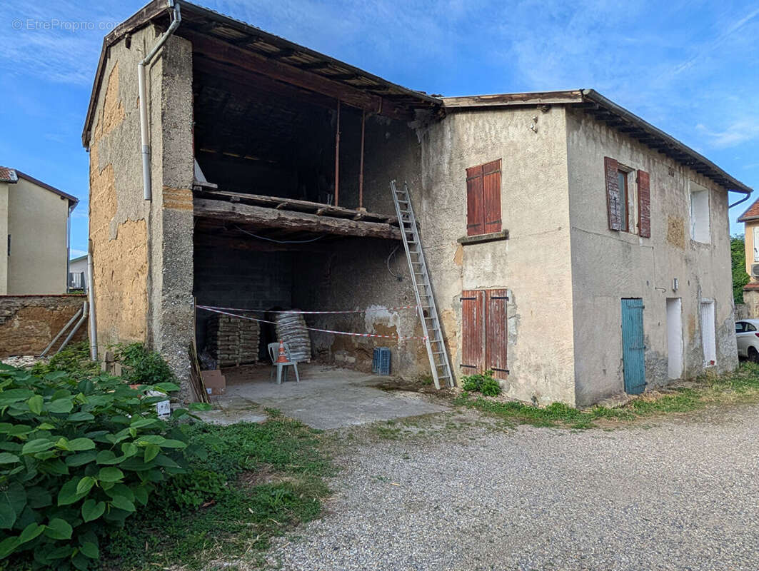 Maison à SAINT-PRIEST