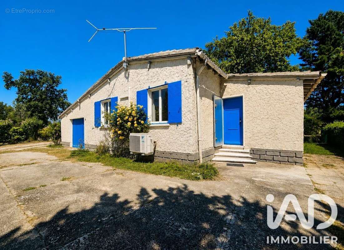 Photo 2 - Maison à LE THOR