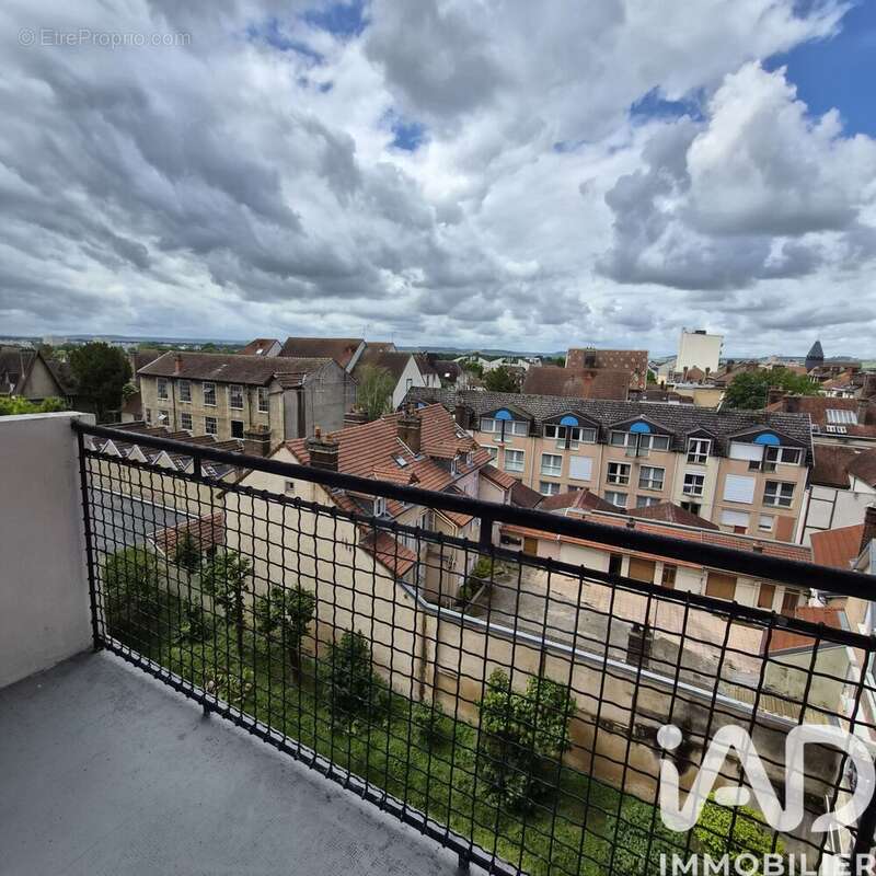 Photo 3 - Appartement à TROYES