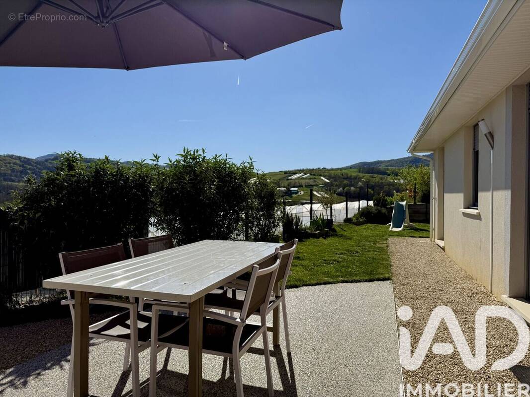 Photo 1 - Maison à THURINS