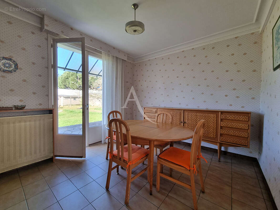 Maison à SAINT-SEBASTIEN-SUR-LOIRE