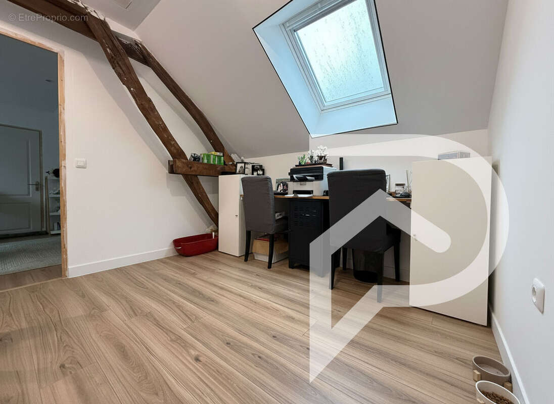 Maison à GRANDFRESNOY