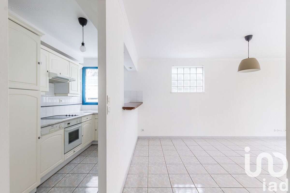 Photo 9 - Appartement à SAVIGNY-SUR-ORGE