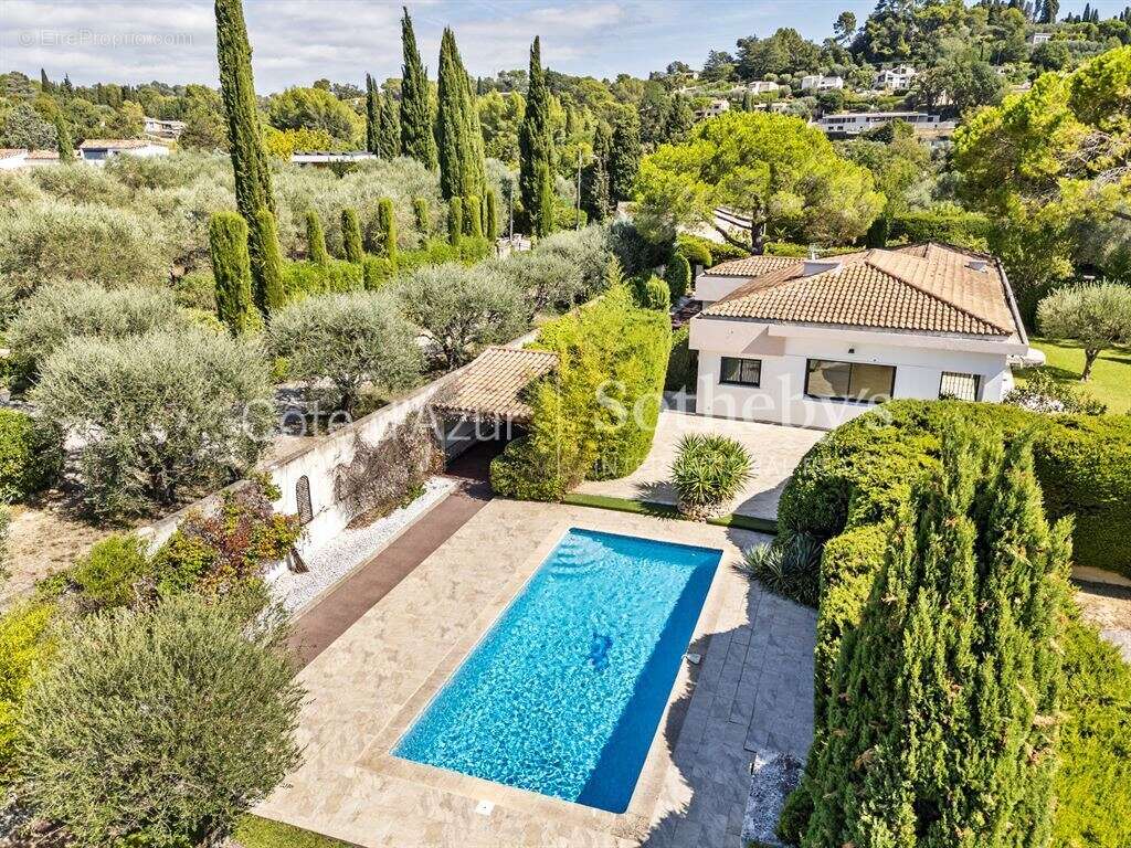 Maison à MOUGINS