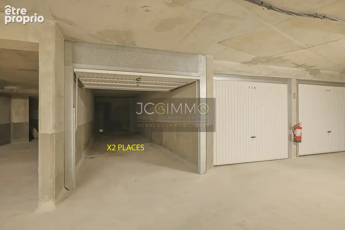 Appartement t3 - ascenseur-  balcon et double garage - sollies-pont 83210 - photo 13