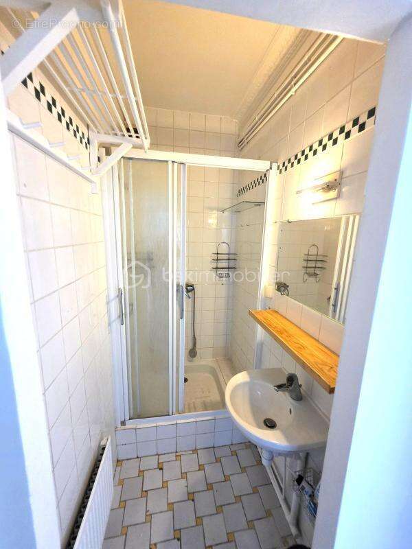 Appartement à PARIS-20E