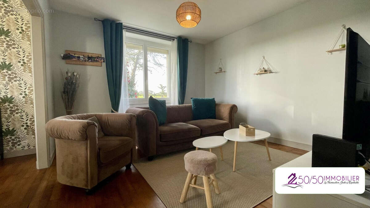 Maison à PLOUZEVEDE