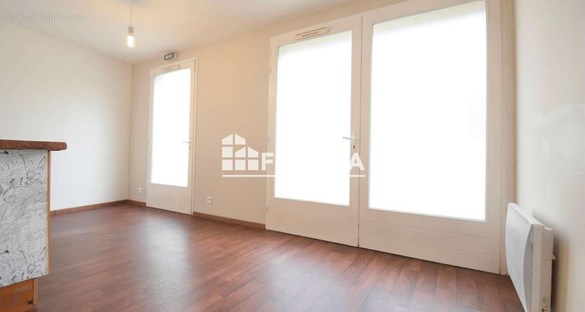 Appartement à ANGOULINS