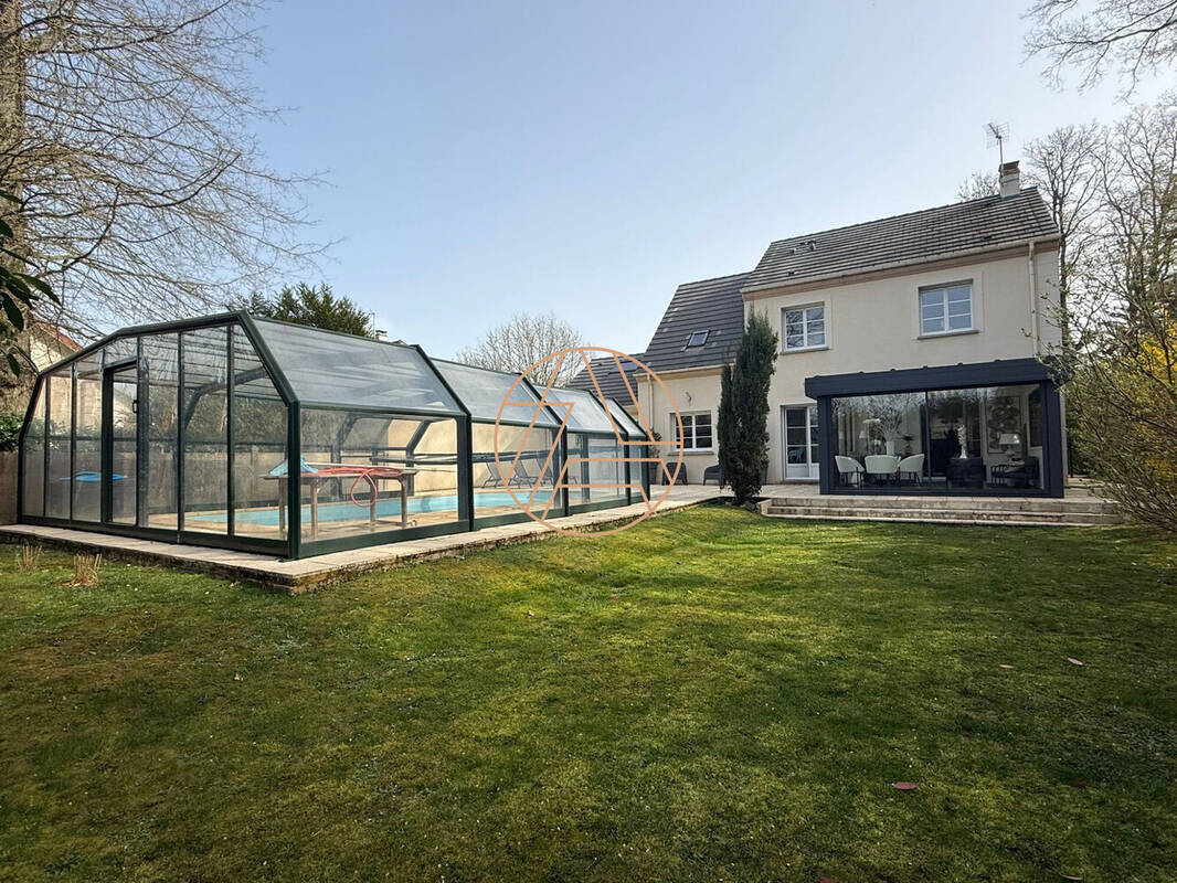 Maison à SUCY-EN-BRIE