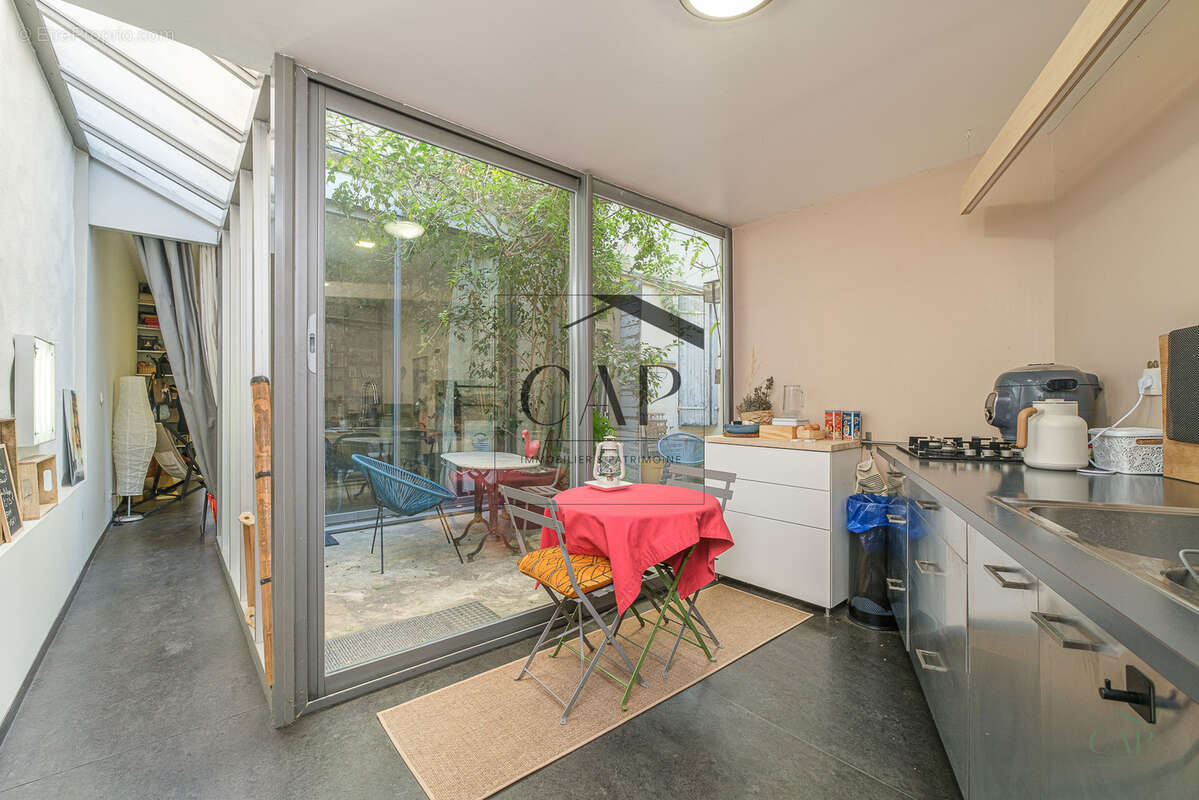 Appartement à MARSEILLE-7E