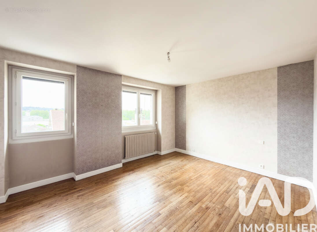 Photo 3 - Appartement à BRIVE-LA-GAILLARDE