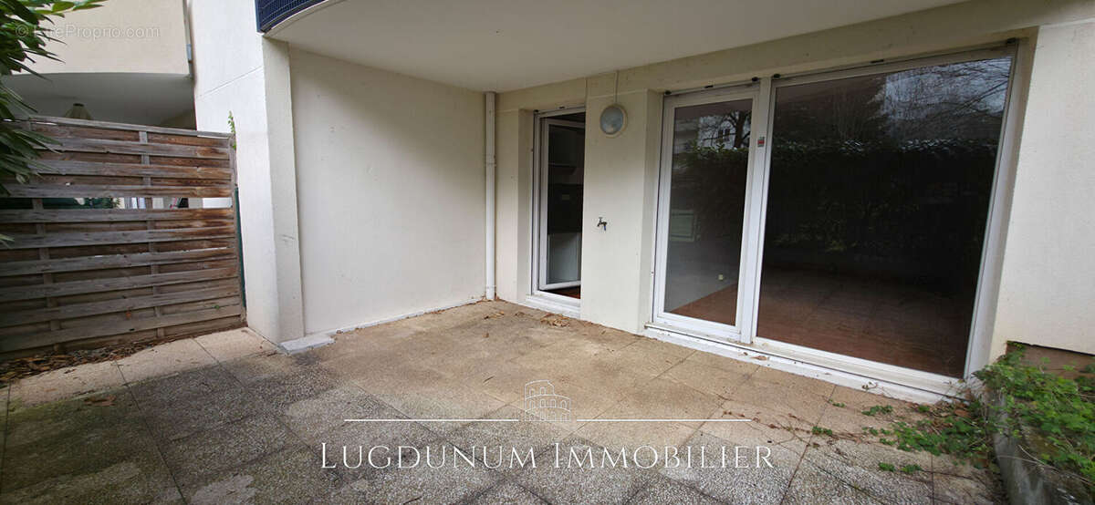 Appartement à LYON-9E