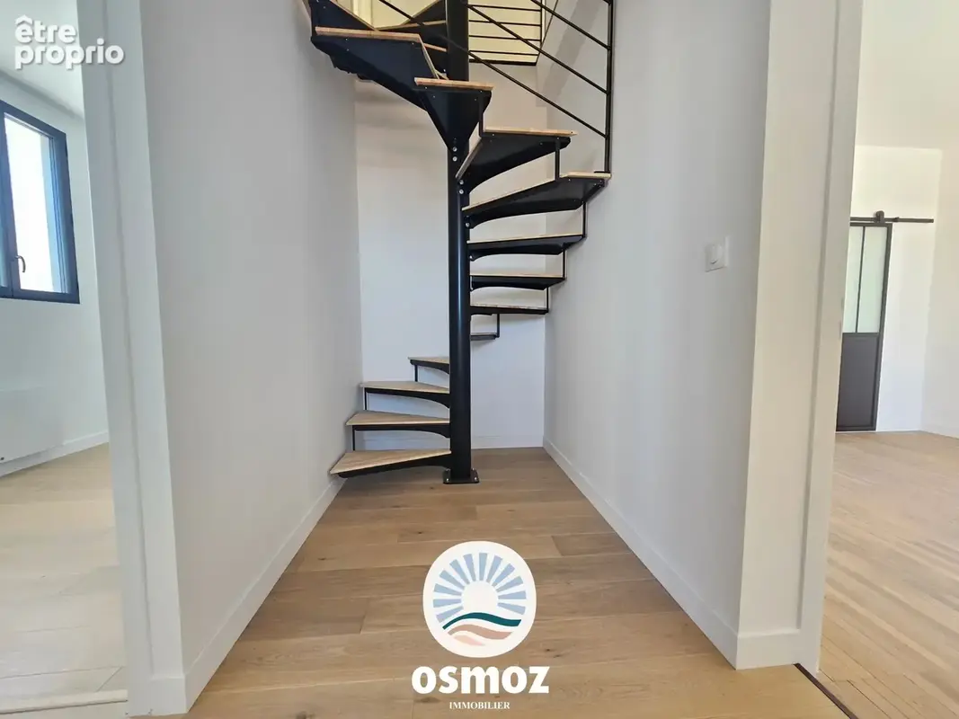 Maison 5 pièces 150 m² à vendre à La Rochelle (17000) - photo 5