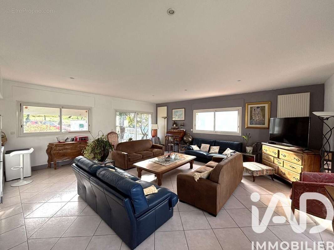 Photo 6 - Maison à CHAMPCEVINEL