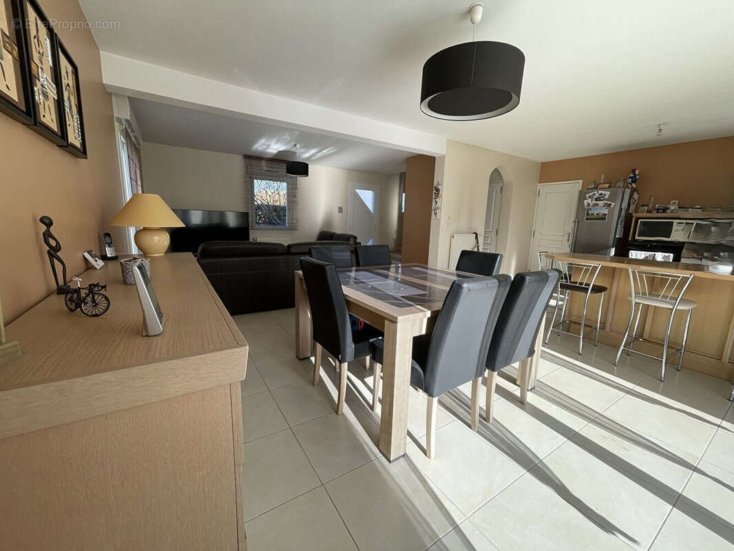 Maison Saint Andre Sur Orne 6 pièces principales 112 m² habitables, excellent état terrain 650m² - photo 8