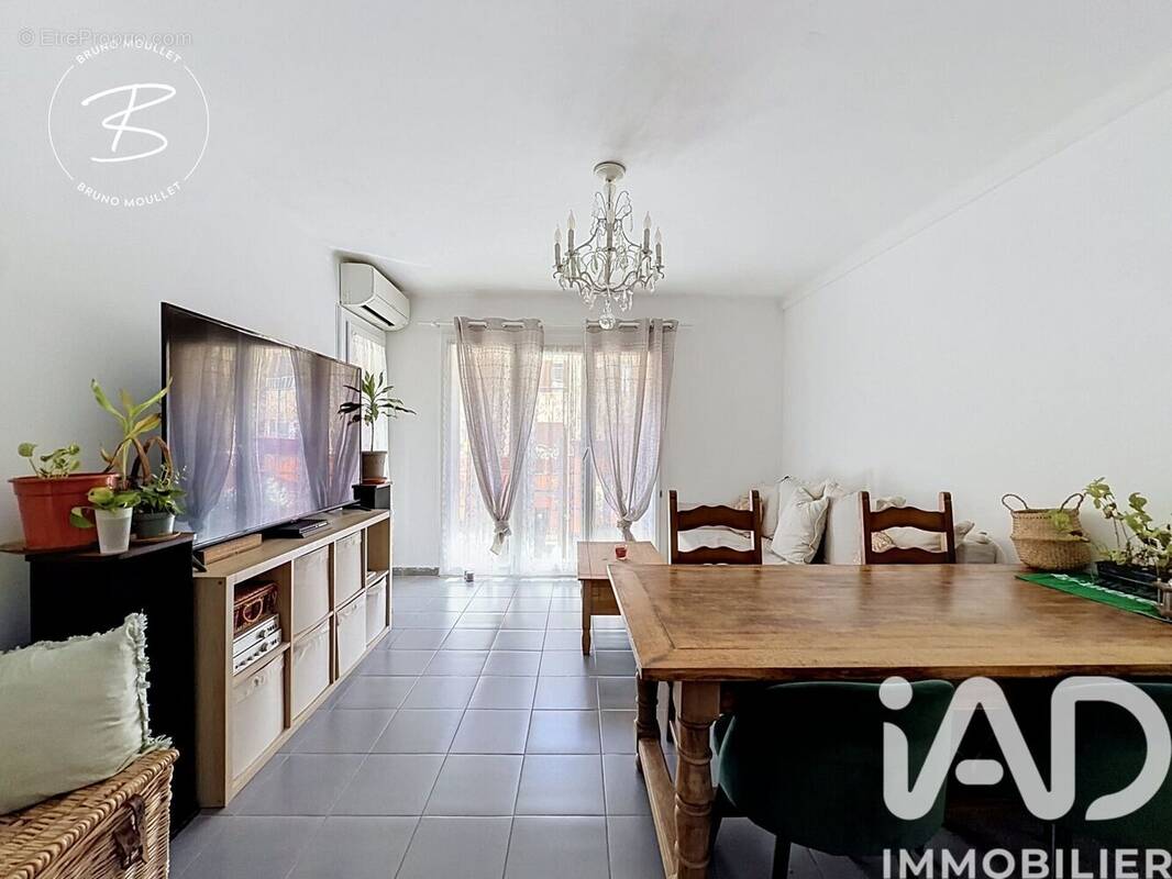 Photo 1 - Appartement à TOULON