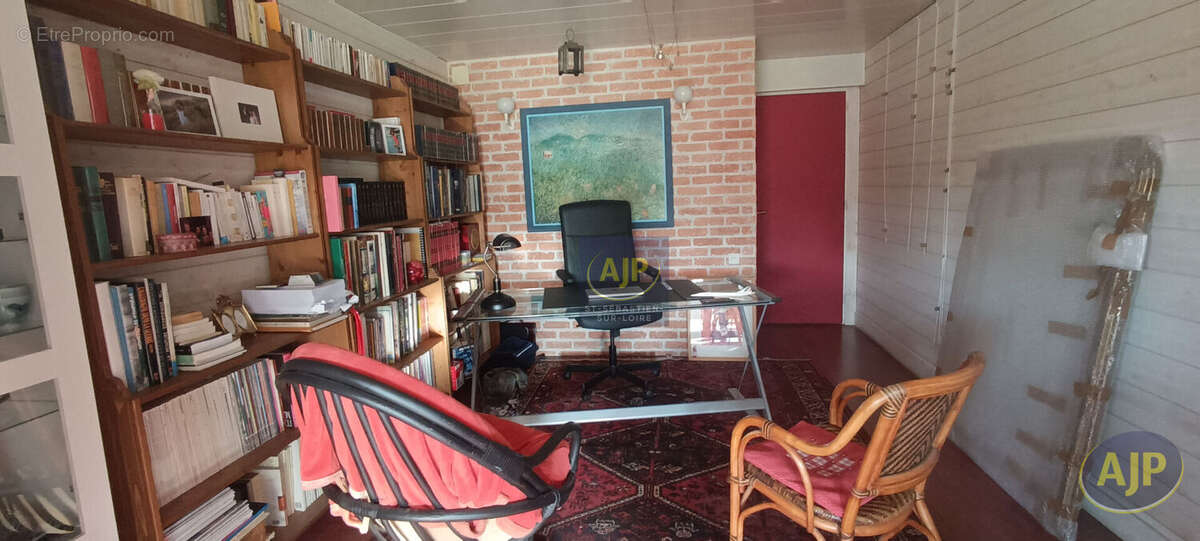 Maison à SAINT-SEBASTIEN-SUR-LOIRE