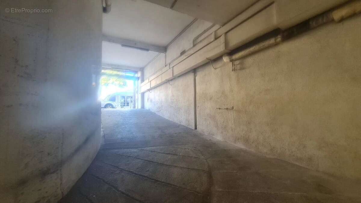 Parking à NICE