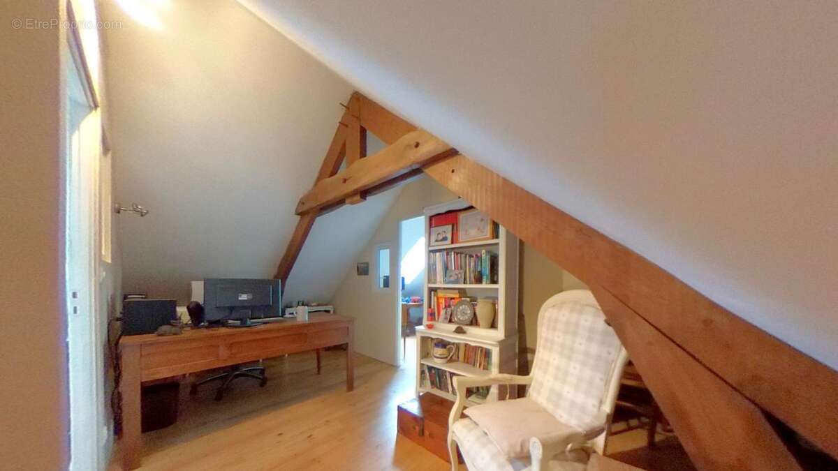 Maison à GOUZEAUCOURT