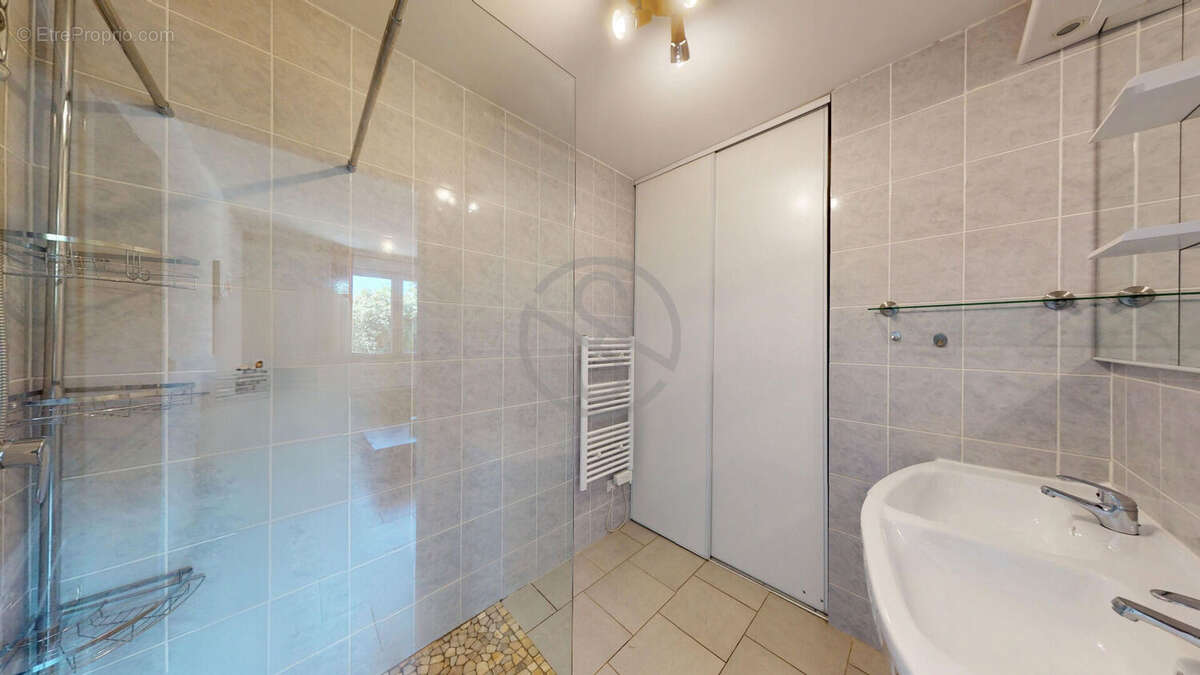 Appartement à VOIRON