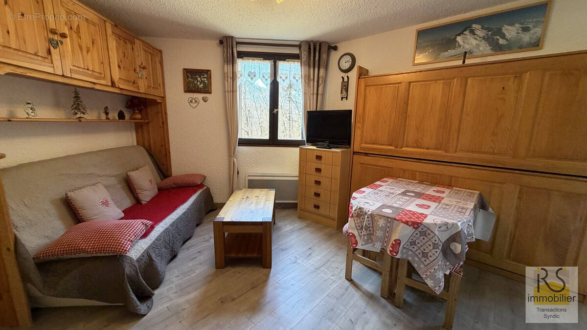 Appartement à ARACHES-LA-FRASSE